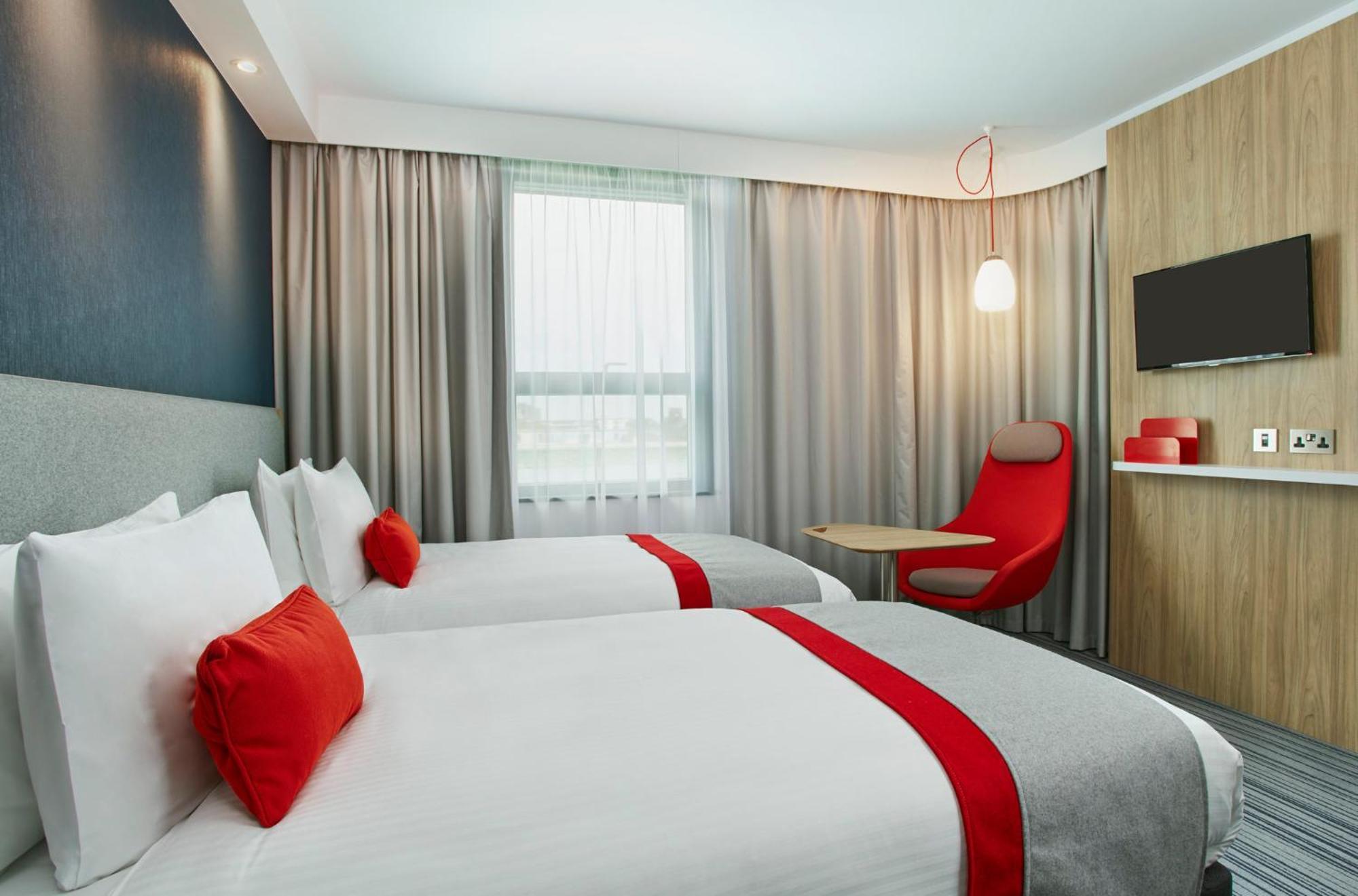 Holiday Inn Express Ajaccio By Ihg Экстерьер фото