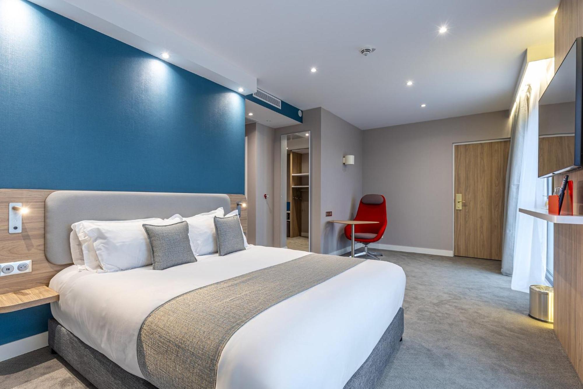 Holiday Inn Express Ajaccio By Ihg Экстерьер фото