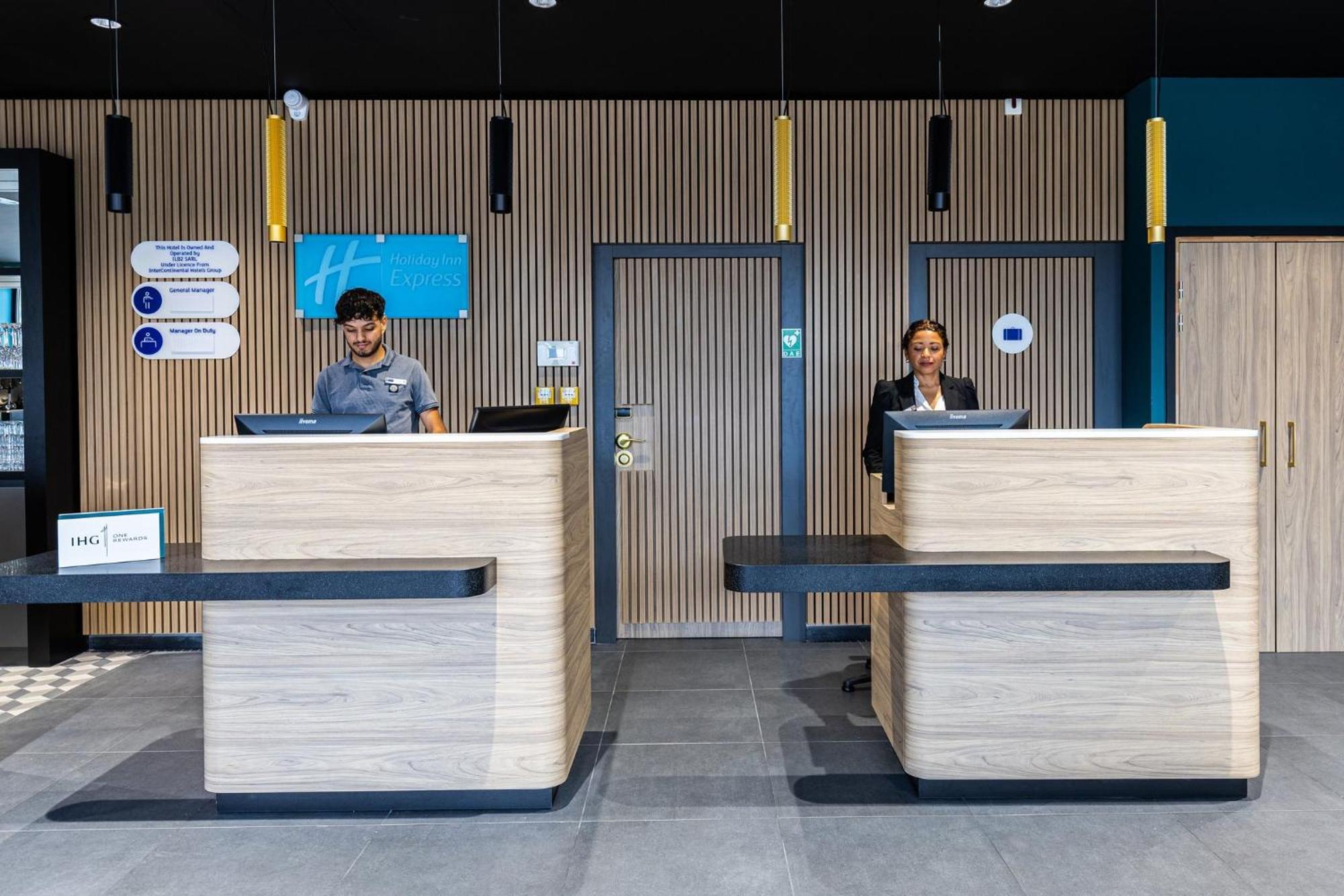 Holiday Inn Express Ajaccio By Ihg Экстерьер фото